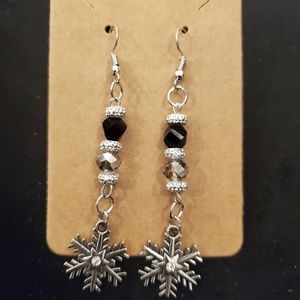 Snowflake earrings